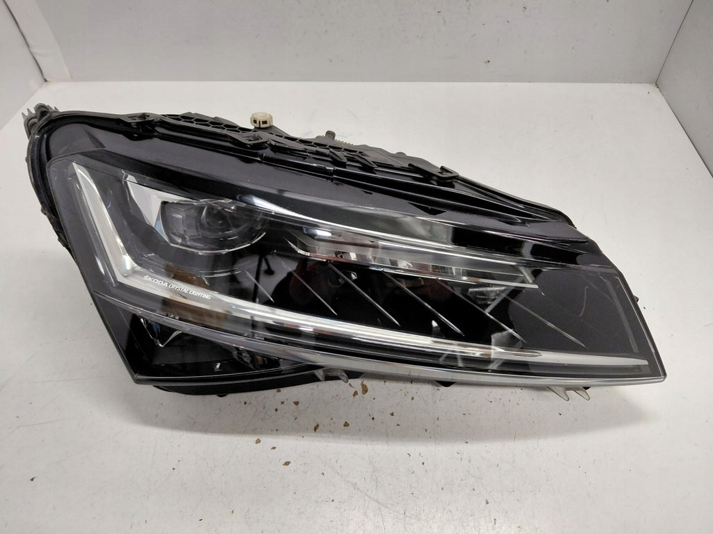 Frontscheinwerfer Skoda Superb III 3V1941016D Full LED Rechts Headlight SCH8979850955cy