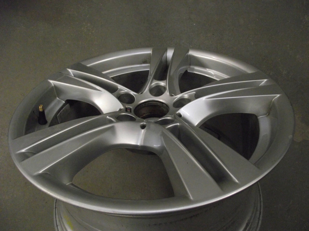 1x Alufelge 18 Zoll 9.0" 5x120 41ET Glanz Silber 7842637 BMW X1 E84 Rim Wheel FEL1201665420fi