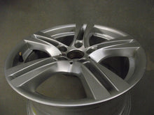 Laden Sie das Bild in den Galerie-Viewer, 1x Alufelge 18 Zoll 9.0" 5x120 41ET 7842637 BMW X1 E84 Rim Wheel FEL1201665420fi