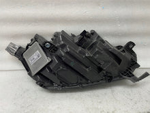 Laden Sie das Bild in den Galerie-Viewer, Frontscheinwerfer Skoda Octavia 5E4941015A LED Links Scheinwerfer Headlight SCH4120150190ej