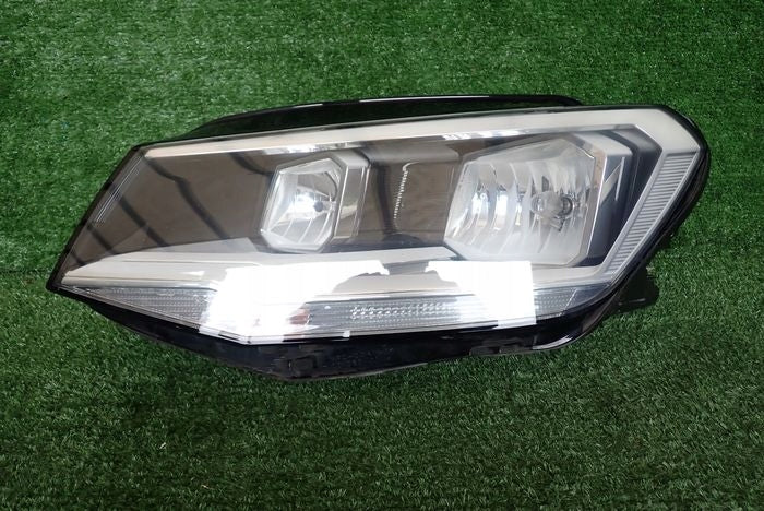 Frontscheinwerfer VW Caddy 1EA012286-05 Links Scheinwerfer Headlight SCH2600088728ti
