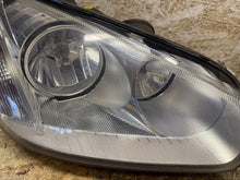 Laden Sie das Bild in den Galerie-Viewer, Frontscheinwerfer Ford C Max C-Max 7M51-13W029AA 7M51-13W030AA Ein Satz SCH2660531541sy