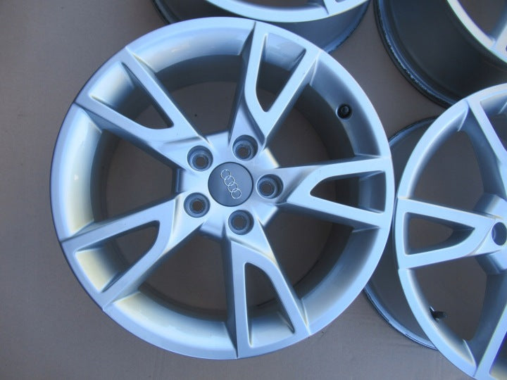 4x Alufelge 17 Zoll 6.5" 5x112 33ET Glanz Silber 8U0071497 Audi Rim Wheel FEL8289914765qx