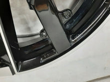Load image into Gallery viewer, 1x Alufelge 19 Zoll 7.0" 5x108 41ET Glanz Schwarz 9839945680 Peugeot Rim Wheel FEL4795386293az