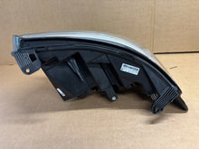 Laden Sie das Bild in den Galerie-Viewer, Frontscheinwerfer Renault Master I 260105567R Rechts Scheinwerfer Headlight SCH7454995279kq