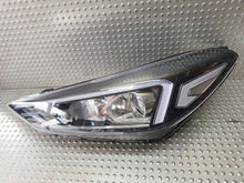 Laden Sie das Bild in den Galerie-Viewer, Frontscheinwerfer Hyundai Tucson D7921-22A10 LED Ein Stück (Rechts oder Links)