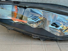 Laden Sie das Bild in den Galerie-Viewer, Frontscheinwerfer Ford Fiesta I C1BB-13W030-AG Links Scheinwerfer Headlight SCH5410745470gn