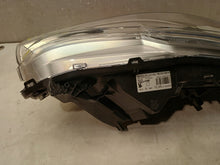 Laden Sie das Bild in den Galerie-Viewer, Frontscheinwerfer Peugeot 208 1685353180 Rechts Scheinwerfer Headlight SCH8655728838gi
