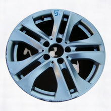 Laden Sie das Bild in den Galerie-Viewer, 1x Alufelge 17 Zoll 7.5&quot; 5x112 47ET A2044017502 Mercedes-Benz W204 Rim Wheel