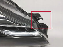 Laden Sie das Bild in den Galerie-Viewer, Frontscheinwerfer Toyota Yaris Rechts Scheinwerfer Headlight SCH8665373666gr
