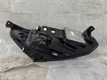 Laden Sie das Bild in den Galerie-Viewer, Frontscheinwerfer Ford Focus JX7B-13E015-CE Full LED Links Headlight SCH4207394486wf