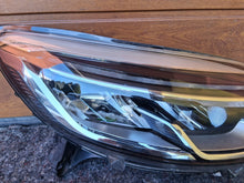 Laden Sie das Bild in den Galerie-Viewer, Frontscheinwerfer Renault Captur I 260107244R Full LED Rechts Headlight SCH8481051807lp