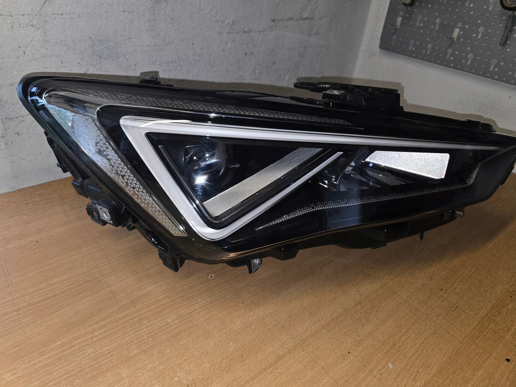 Frontscheinwerfer Seat Leon 5FB941008J 90188326 Rechts Scheinwerfer Headlight SCH9424320310jg