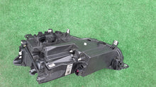 Laden Sie das Bild in den Galerie-Viewer, Frontscheinwerfer Seat Tarraco 5FJ941008D Rechts Scheinwerfer Headlight