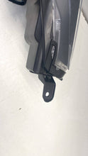 Laden Sie das Bild in den Galerie-Viewer, Frontscheinwerfer Toyota 4 Yaris Links Scheinwerfer Headlight SCH6113968767sj