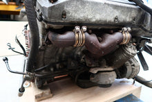 Load image into Gallery viewer, Motor Mercedes-Benz W140 W210 119981 4.2 279PS 205kW 150TKm 1997 Benzin Komplett MOT2293429816pq