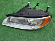 Laden Sie das Bild in den Galerie-Viewer, Frontscheinwerfer Volvo V70 S80 31214347 Xenon Links Scheinwerfer Headlight SCH7364215725yn