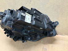 Laden Sie das Bild in den Galerie-Viewer, Frontscheinwerfer VW Transporter 7L1941035A Full LED Links Headlight SCH2483002835jf