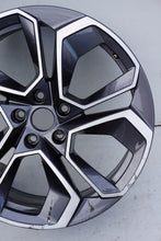 Laden Sie das Bild in den Galerie-Viewer, 1x Alufelge 19 Zoll 7.5&quot; 5x112 48ET 5E3601025T Skoda Octavia 5e3 Rim Wheel
