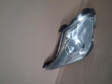 Laden Sie das Bild in den Galerie-Viewer, Frontscheinwerfer Toyota Avensis Rechts Scheinwerfer Headlight SCH3015577837no