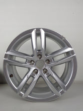 Load image into Gallery viewer, 1x Alufelge 18 Zoll 7.0&quot; 5x112 43ET 8U0601025AA Audi Rim Wheel