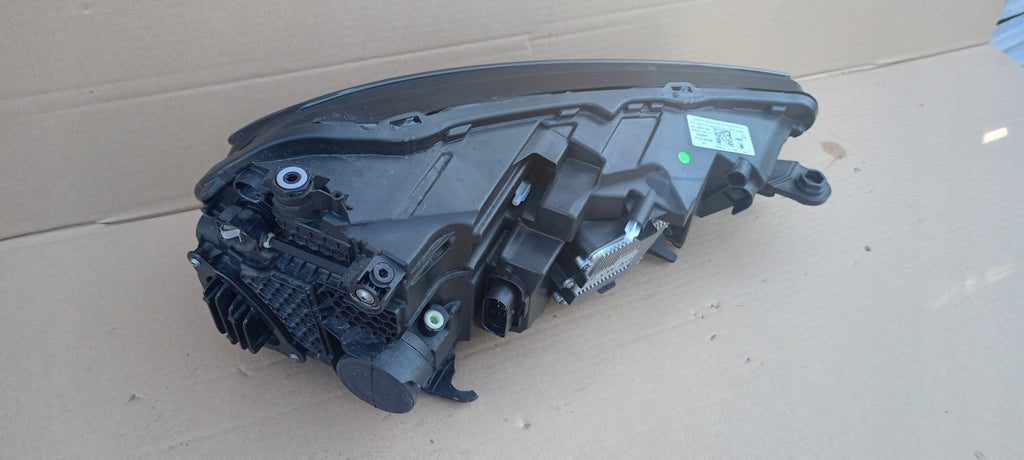 Frontscheinwerfer Skoda Fabia IV 6VB941015B Links Scheinwerfer Headlight SCH1272912373jz