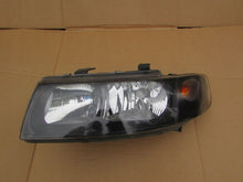 Laden Sie das Bild in den Galerie-Viewer, Frontscheinwerfer Seat Toledo II LED Ein Stück (Rechts oder Links) Headlight