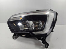 Laden Sie das Bild in den Galerie-Viewer, Frontscheinwerfer Renault Master III 260105567R Ein Satz Scheinwerfer Headlight SCH3898184344ox