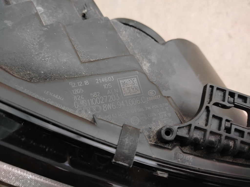 Frontscheinwerfer Audi A5 8W6941005C 8W6941006C Xenon Rechts oder Links SCH9976130822lv