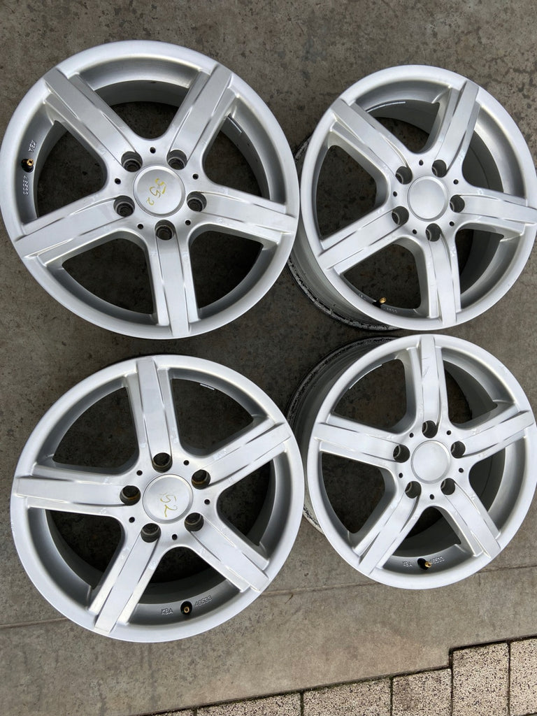 4x Alufelge 16 Zoll 6.0" 5x112 46ET Glanz Silber Seat Rim Wheel FEL6171375547jg