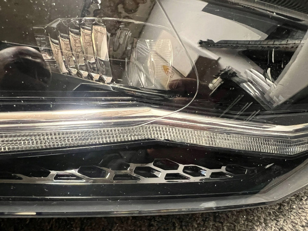 Frontscheinwerfer VW Polo 2G1941036F Rechts Scheinwerfer Headlight SCH9836692282tl