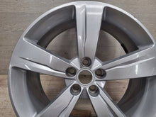 Load image into Gallery viewer, 1x Alufelge 19 Zoll 8.5" 5x108 45ET Glanz J8A2-1007-BB Land Rover Range Velar FEL4753770613cm