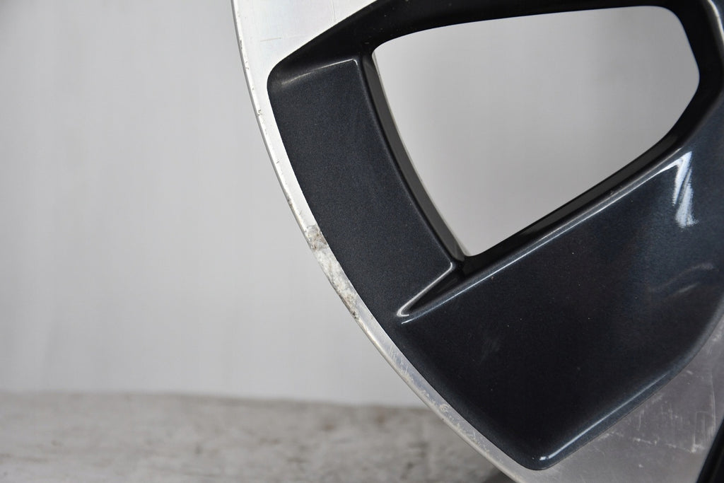 1x Alufelge 17 Zoll 6.5" 5x114.3 45ET Glanz Graphit 5SH3E Mg 1 Rim Wheel