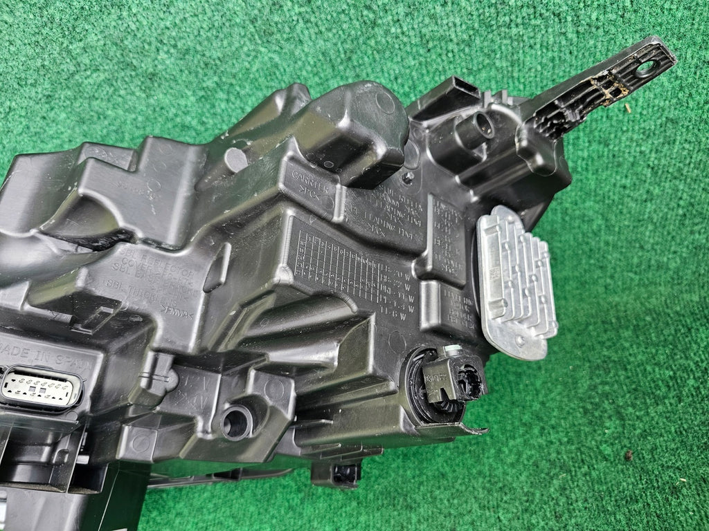 Frontscheinwerfer Ford Kuga LV4B-13E016-AN Rechts Scheinwerfer Headlight SCH4262962908ja