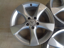 Laden Sie das Bild in den Galerie-Viewer, 4x Alufelge 17 Zoll 7.5" 5x112 52 5ET A2464010502 Mercedes-Benz W447 Rim Wheel FEL2919287620yp