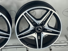 Load image into Gallery viewer, 4x Alufelge 18 Zoll 7.5&quot; 5x112 52ET Matt Schwarz A1764010302 Mercedes-Benz W176