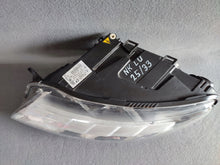 Load image into Gallery viewer, Frontscheinwerfer Audi A6 C6 4F0941003CP Xenon Links Scheinwerfer Headlight