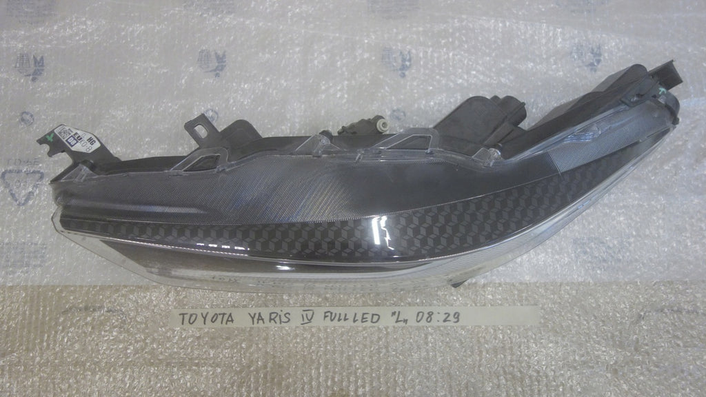 Frontscheinwerfer Toyota Yaris EUK0-8 LED Links Scheinwerfer Headlight SCH6949791773tz