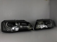 Load image into Gallery viewer, Frontscheinwerfer Audi A8 4H0941029AB 4H0941030AB Xenon Rechts oder Links