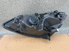 Laden Sie das Bild in den Galerie-Viewer, Frontscheinwerfer Renault Scenic 7701064130E Rechts Scheinwerfer Headlight SCH5450110594oz