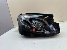 Laden Sie das Bild in den Galerie-Viewer, Frontscheinwerfer Mercedes-Benz W213 Rechts Scheinwerfer Headlight SCH3815737475gx