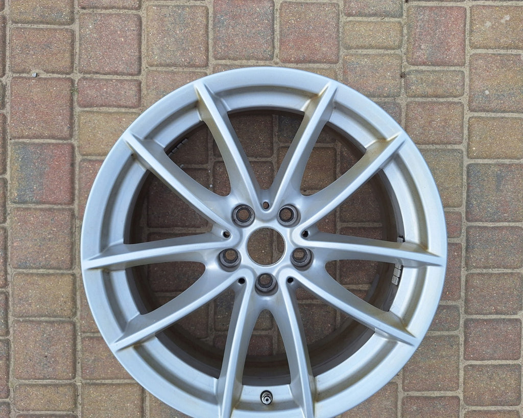 1x Alufelge 18 Zoll 7.0" 5x112 22ET Glanz Silber 6880047 BMW X3 G01 G02 FEL7725055050ra