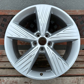 1x Alufelge 19 Zoll 8.0