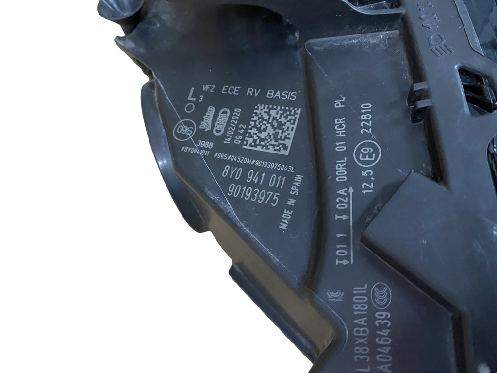 Frontscheinwerfer Audi A3 8Y0941011 LED Links Scheinwerfer Headlight