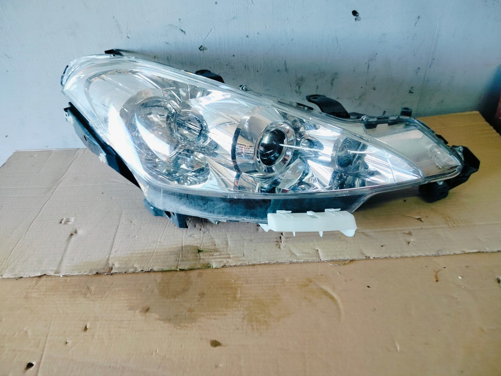 Frontscheinwerfer Peugeot 4007 Xenon Rechts Scheinwerfer Headlight SCH9660475010dx