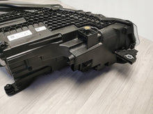 Load image into Gallery viewer, Frontscheinwerfer VW Caddy IV 2K8941035R Links Scheinwerfer Headlight SCH5921838445qk