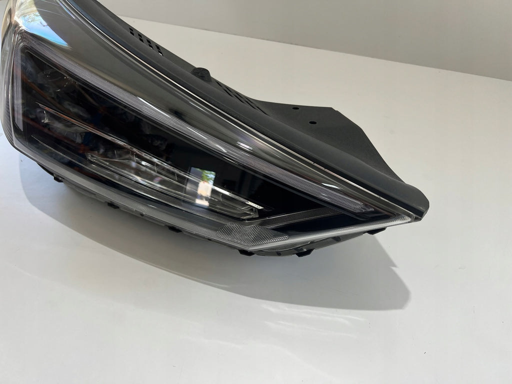 Frontscheinwerfer Hyundai Tucson 92102D7700 Rechts Scheinwerfer Headlight