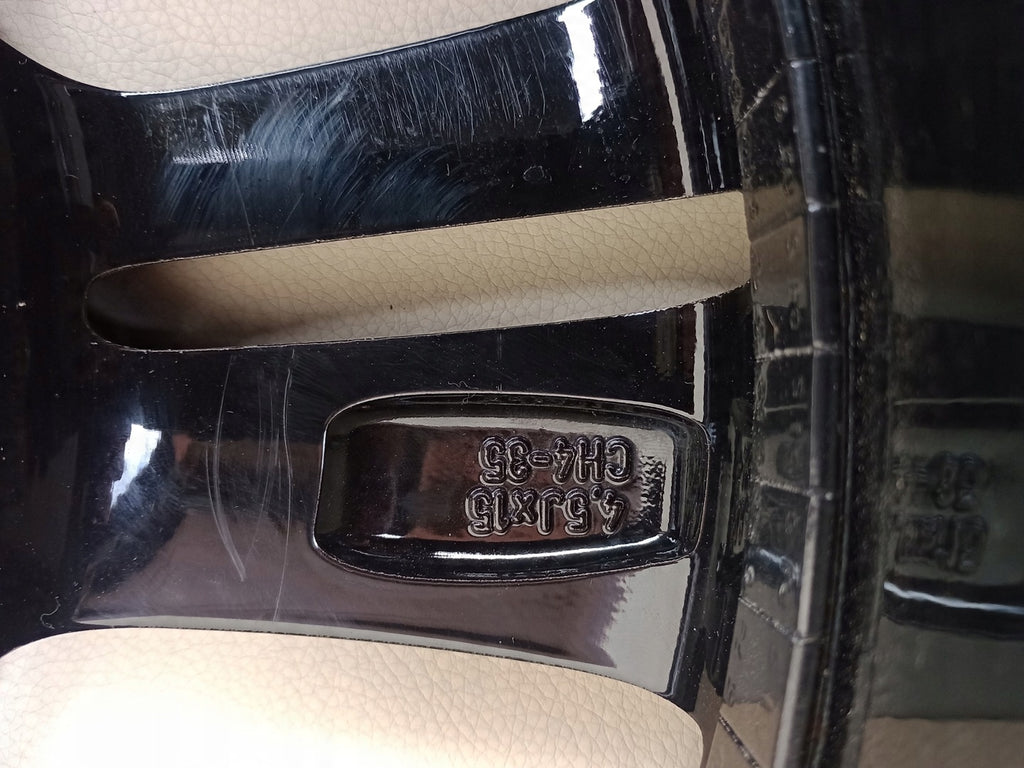 1x Alufelge 15 Zoll 4.5" 4x100 35ET Peugeot 108 Rim Wheel