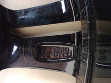 Laden Sie das Bild in den Galerie-Viewer, 1x Alufelge 15 Zoll 4.5" 4x100 35ET Peugeot 108 Rim Wheel FEL2115202495ww
