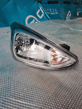Load image into Gallery viewer, Frontscheinwerfer Hyundai Getz Xenon Ein Stück (Rechts oder Links) Headlight